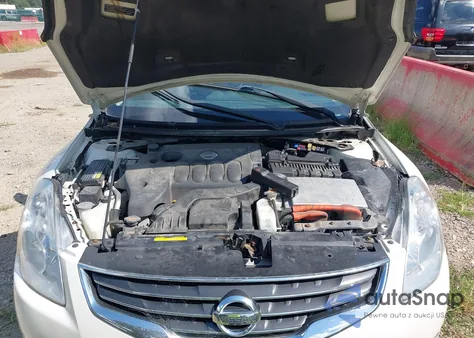 2010 Nissan Altima Hybrid z USA, uszkodzony, nr VIN 1N4CL2AP4AC119218